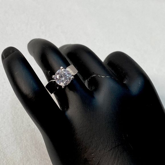 Classic Engagement Ring Faux Diamond Prong Setting Silver Tone - Picture 4 of 9